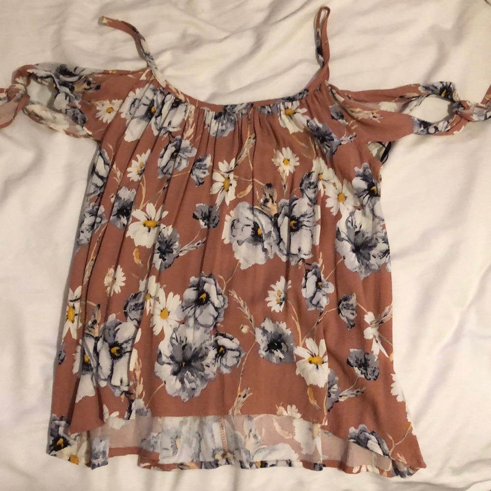 Floral top